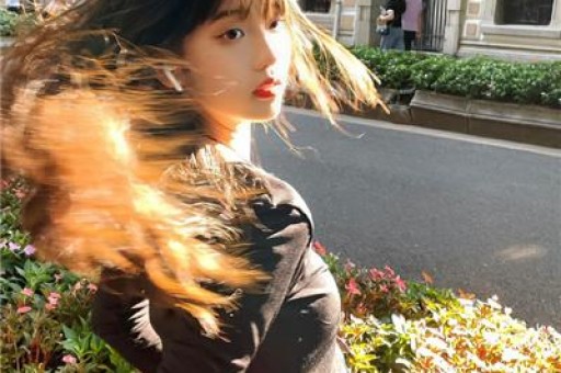 日本90万男网红被控劈腿17女前女友崩溃曝光：连都不放过！