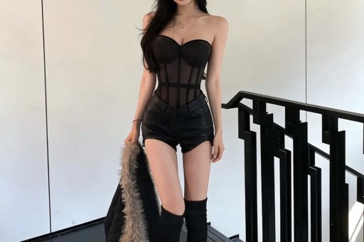 比大罗私生活还乱！60岁巴西传奇罗马里奥交往23岁女友后又出轨