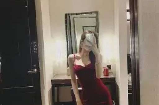 县城宝妈正在集体“精神出轨”董宇辉?-第1张图片- 县城宝妈正在集体“精神出轨”董宇辉?-第1张图片-