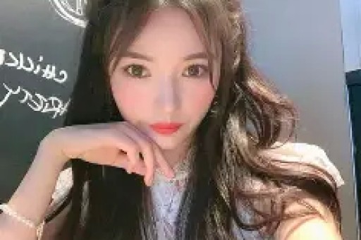 假唱、假脸、假学历走光这些丑态百出的明星底线在哪里？