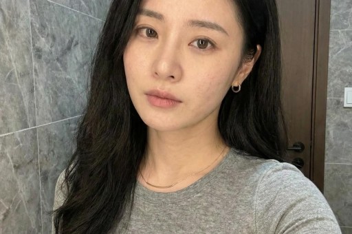 一手好牌打稀碎 三料影后马苏 被黑人驮肩 帮闺蜜撒谎 终究自断前程-第1张图片- 一手好牌打稀碎 三料影后马苏 被黑人驮肩 帮闺蜜撒谎 终究自断前程-第1张图片-